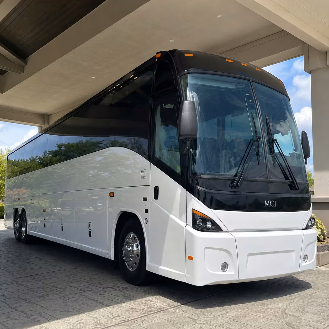gilbert employees deserve a smarter commute book a daily shuttle bus that runs on their schedule