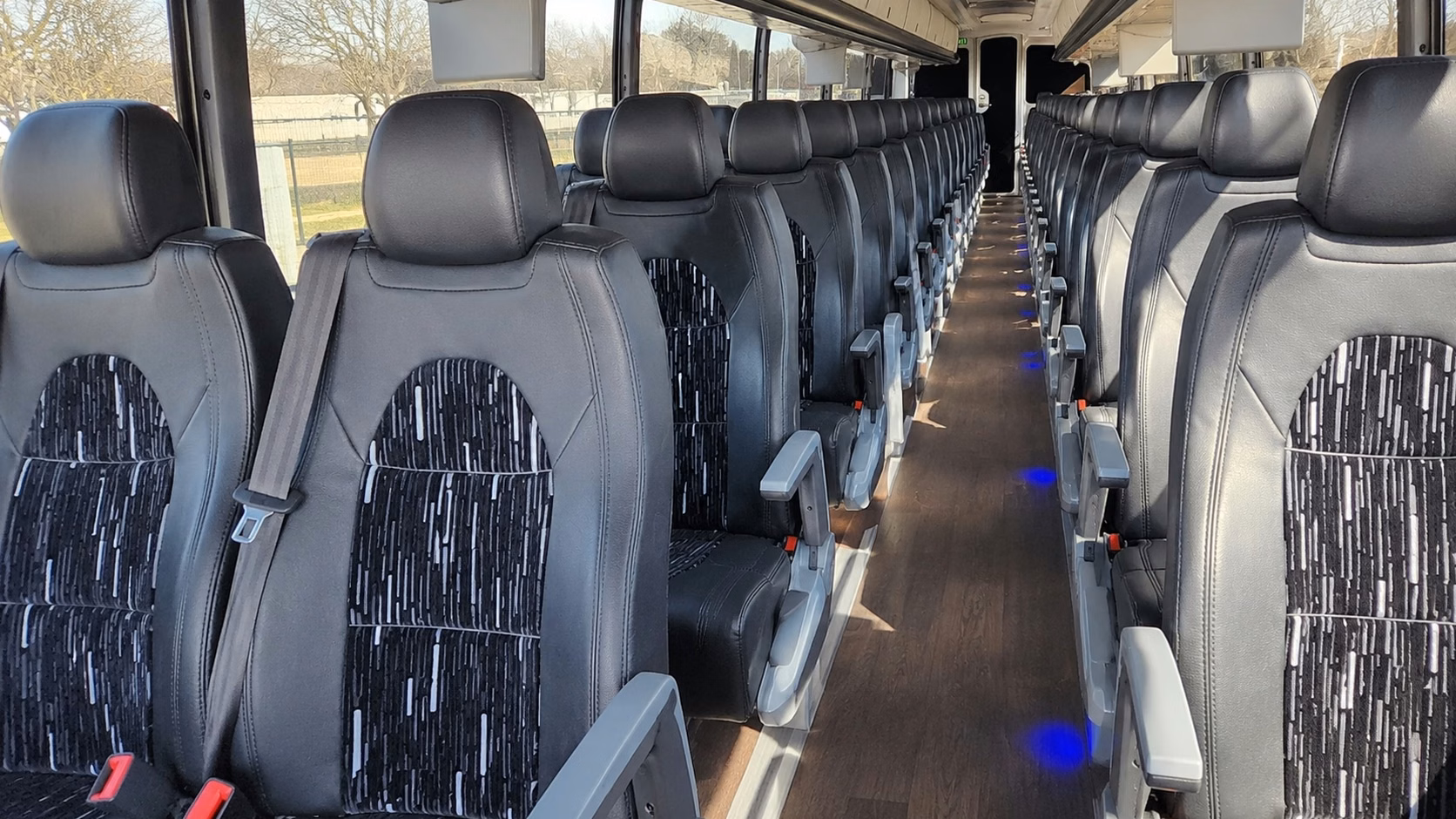 gilbert fan groups love charter bus rentals to phoenix area arenas and stadiums
